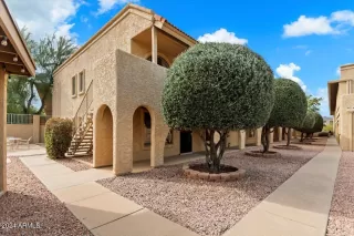 Photo #1: 6935668 Listing