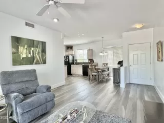 Photo #4: 6935962 Listing 