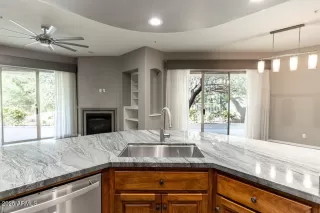 Photo #1: 6935993 Listing 