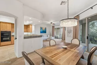 Photo #4: 6936030 Listing