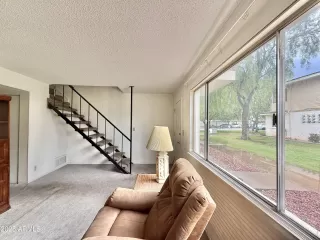 Photo #4: 6936031 Listing