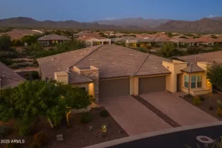 Photo #3: 6936952 Listing