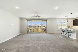 Photo #4: 6937172 Listing 