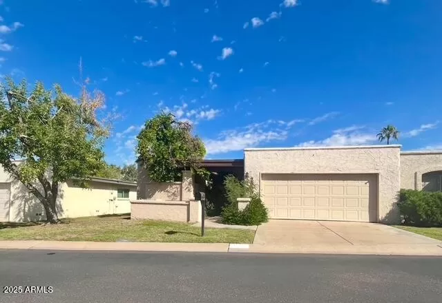 MLS: 6937234 Condo For Sale