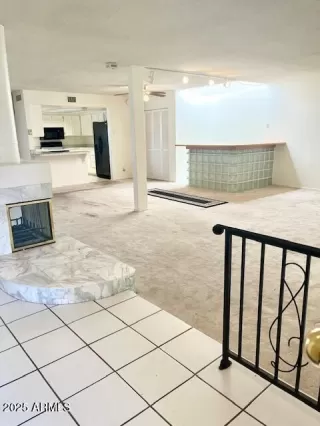 Photo #2: 6937234 Listing