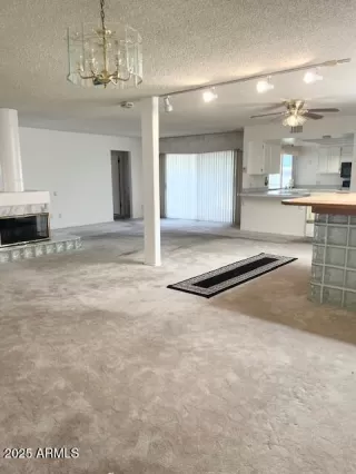 Photo #6: 6937234 Listing