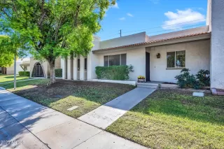 Photo #4: 6937347 Listing