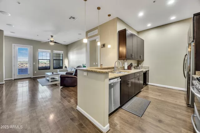 MLS: 6937405 Condo For Sale