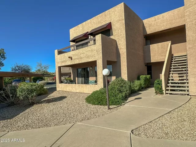 MLS: 6937510 Condo For Sale