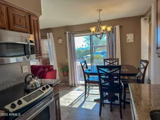 Photo #6: 6937510 Listing 