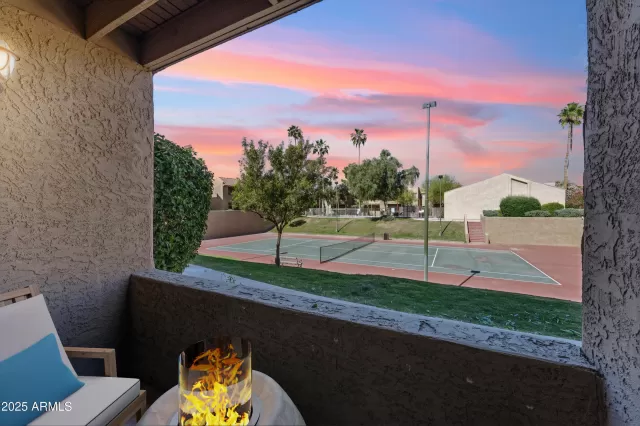 MLS: 6937751 Condo For Sale