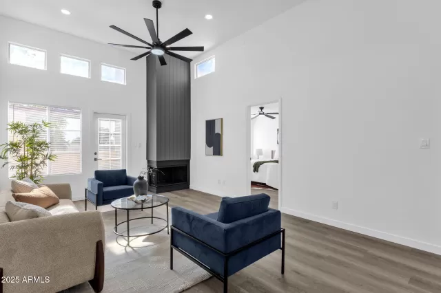 MLS: 6938012 Condo For Sale