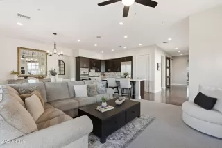 Photo #2: 6938024 Listing