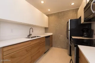 Photo #4: 6938338 Listing