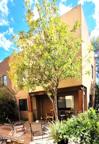 Photo #2: 6938412 Listing