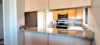 Photo #5: 6938474 Listing