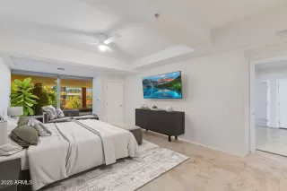 Photo #5: 6938645 Listing