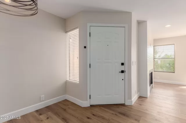 MLS: 6938785 Condo For Sale
