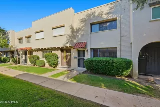 Photo #1: 6938834 Listing
