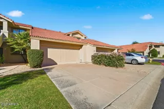 Photo #4: 6938923 Listing