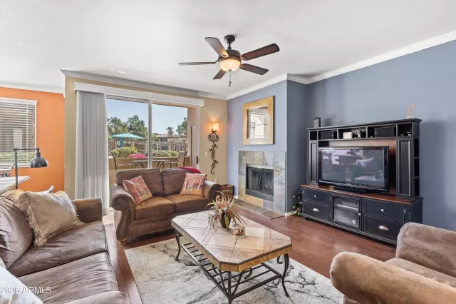 MLS: 6939103 Condo For Sale