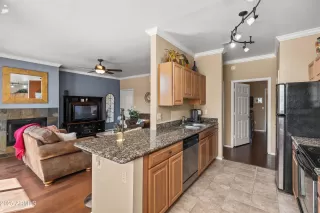 Photo #4: 6939103 Listing 