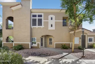 Photo #3: 6939245 Listing