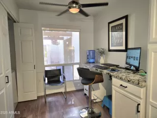 Photo #5: 6939257 Listing 