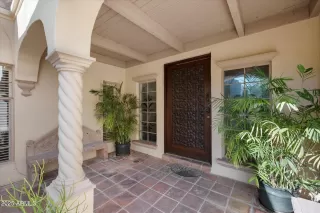 Photo #2: 6939401 Listing