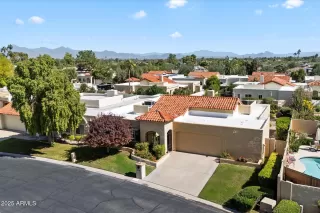 Photo #1: 6939441 Listing 