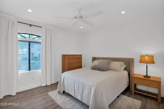 Photo #4: 6939594 Listing