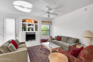 Photo #2: 6939682 Listing