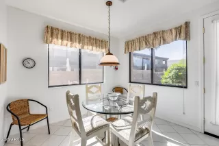 Photo #3: 6939682 Listing