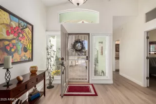 Photo #4: 6939781 Listing