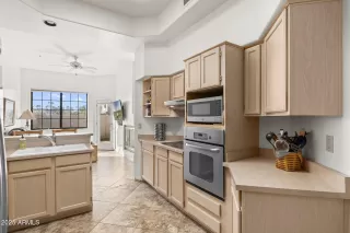 Photo #4: 6939847 Listing