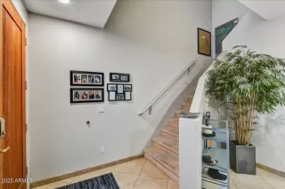 Photo #2: 6939947 Listing