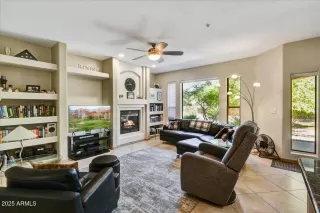 Photo #4: 6939947 Listing