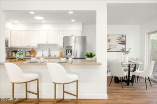 Primary Photo for MLS#: 6940015