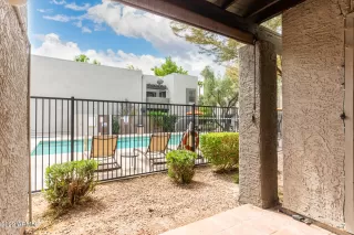 Photo #1: 6940255 Listing