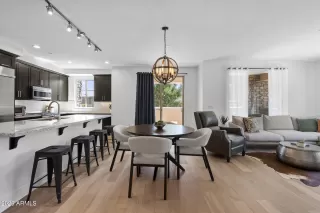 Photo #1: 6940290 Listing 