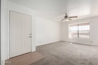 Photo #3: 6940319 Listing