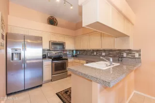 Photo #1: 6940334 Listing