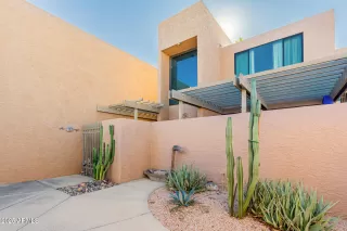 More Details about MLS # 6940364 : 7401 N SCOTTSDALE ROAD#37
