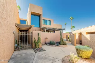 Photo #1: 6940364 Listing