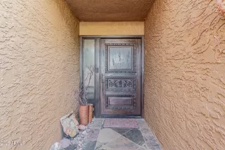 Photo #3: 6940364 Listing