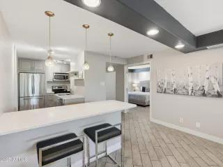 Photo #1: 6940428 Listing