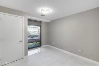 Photo #3: 6940607 Listing