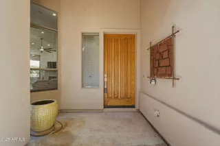 Photo #2: 6940621 Listing