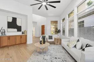 Photo #6: 6940621 Listing