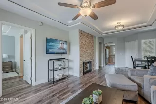 Photo #2: 6940670 Listing